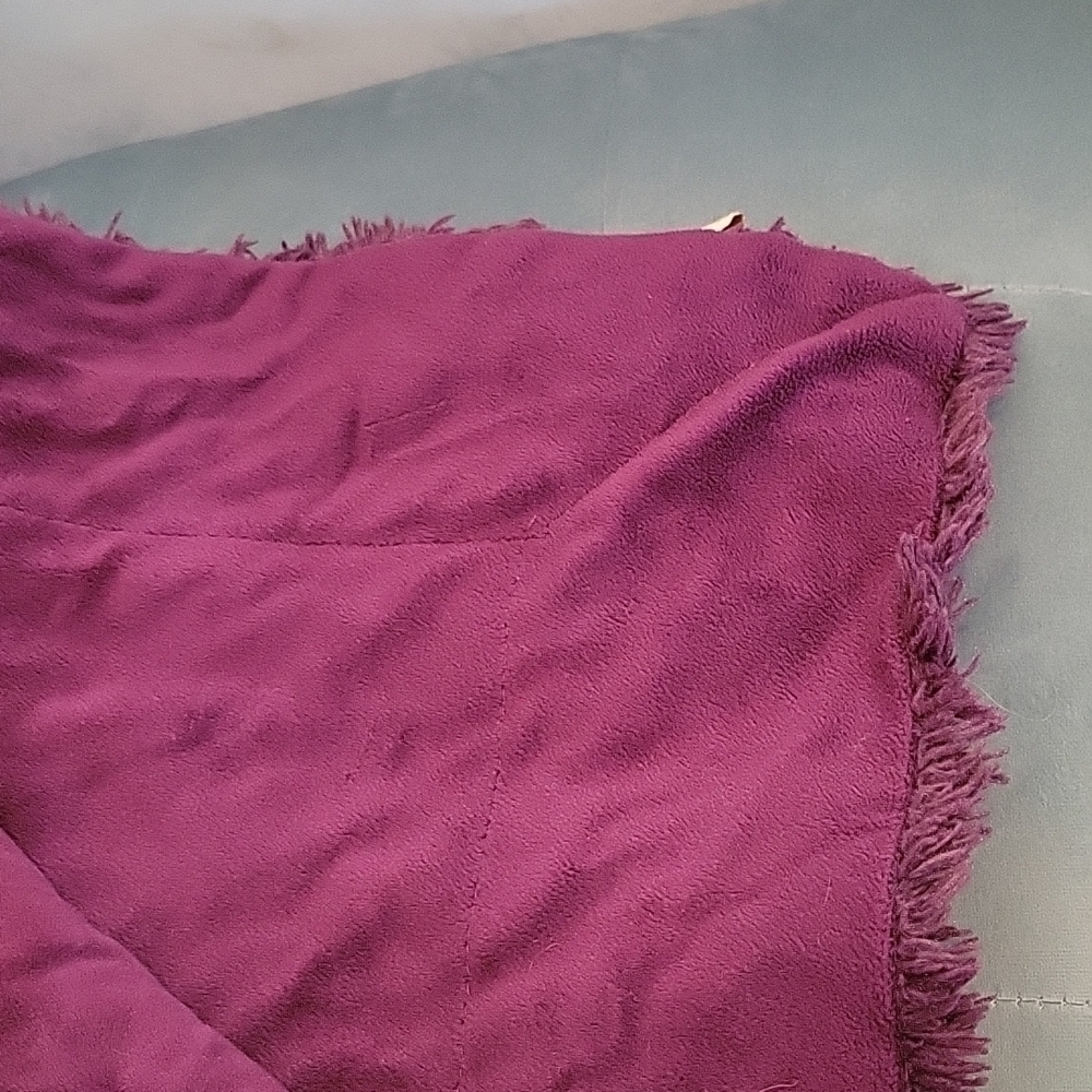 domain purple 💜 blanket. 66 x 48. Shag. Nice and soft. - Picture 3 of 5